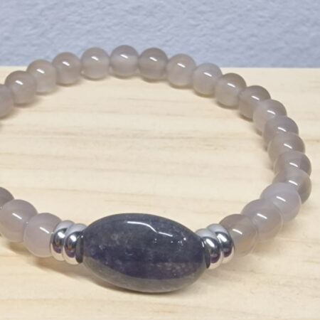 Bracciale in Agata Grigia per la Protezione del Corpo e della Mente